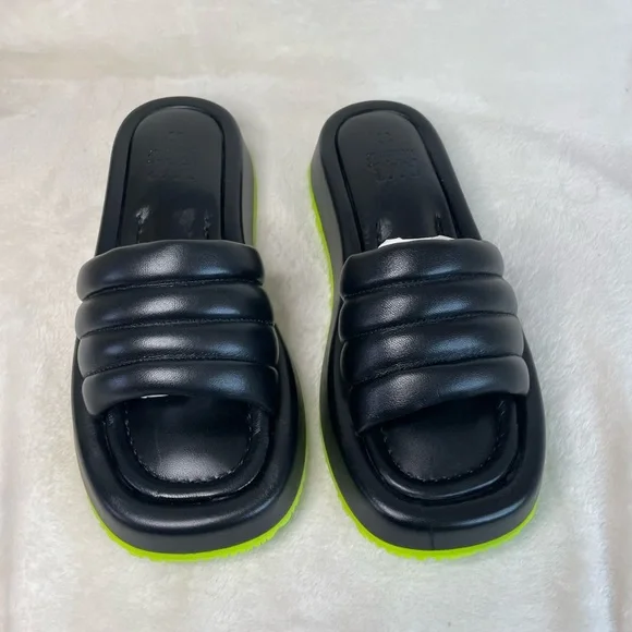 P448 Women's Fergie Black EUR 37 US‎ (E 542) - Picture 10 of 16